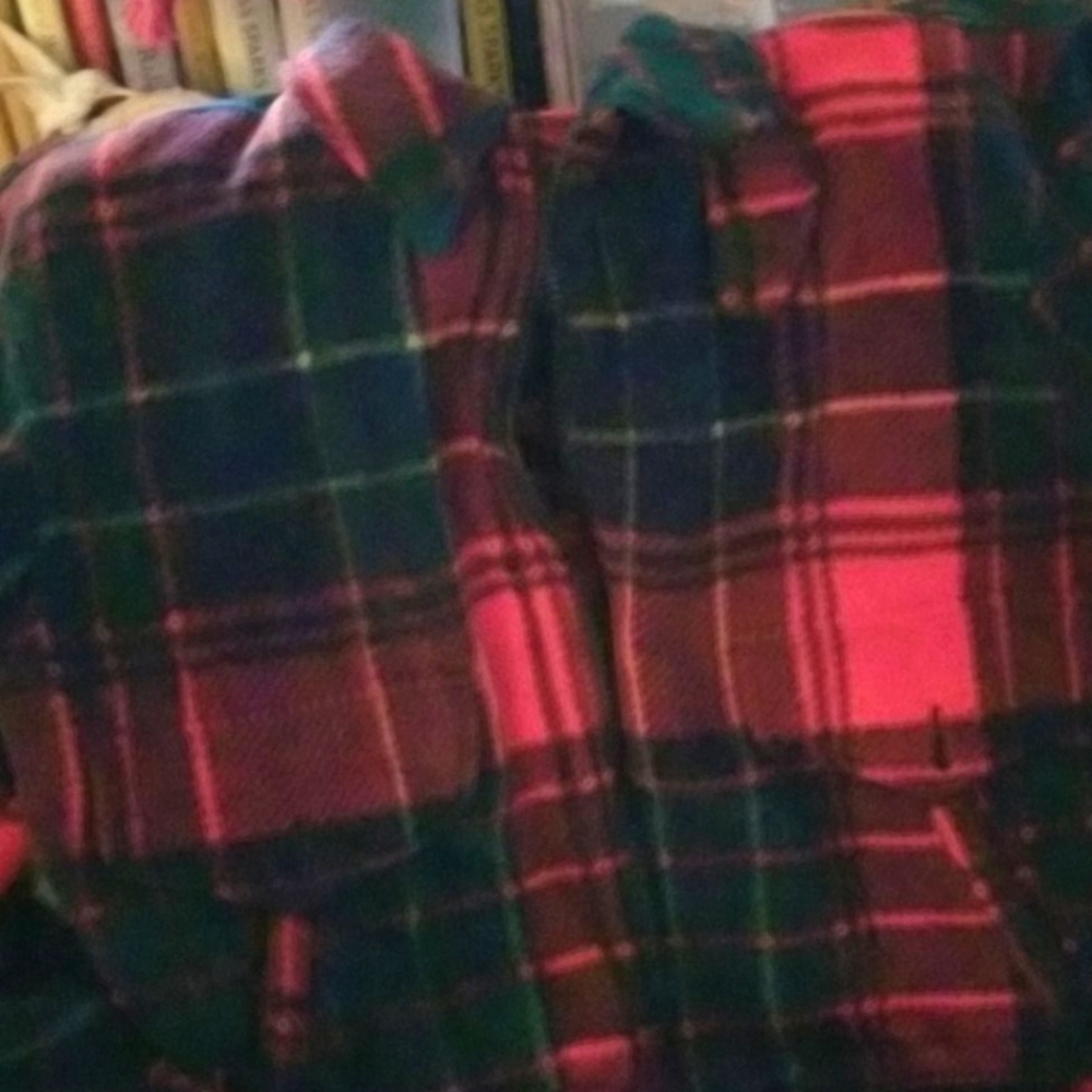 Fleece plaid 4 pocket jacket never worn